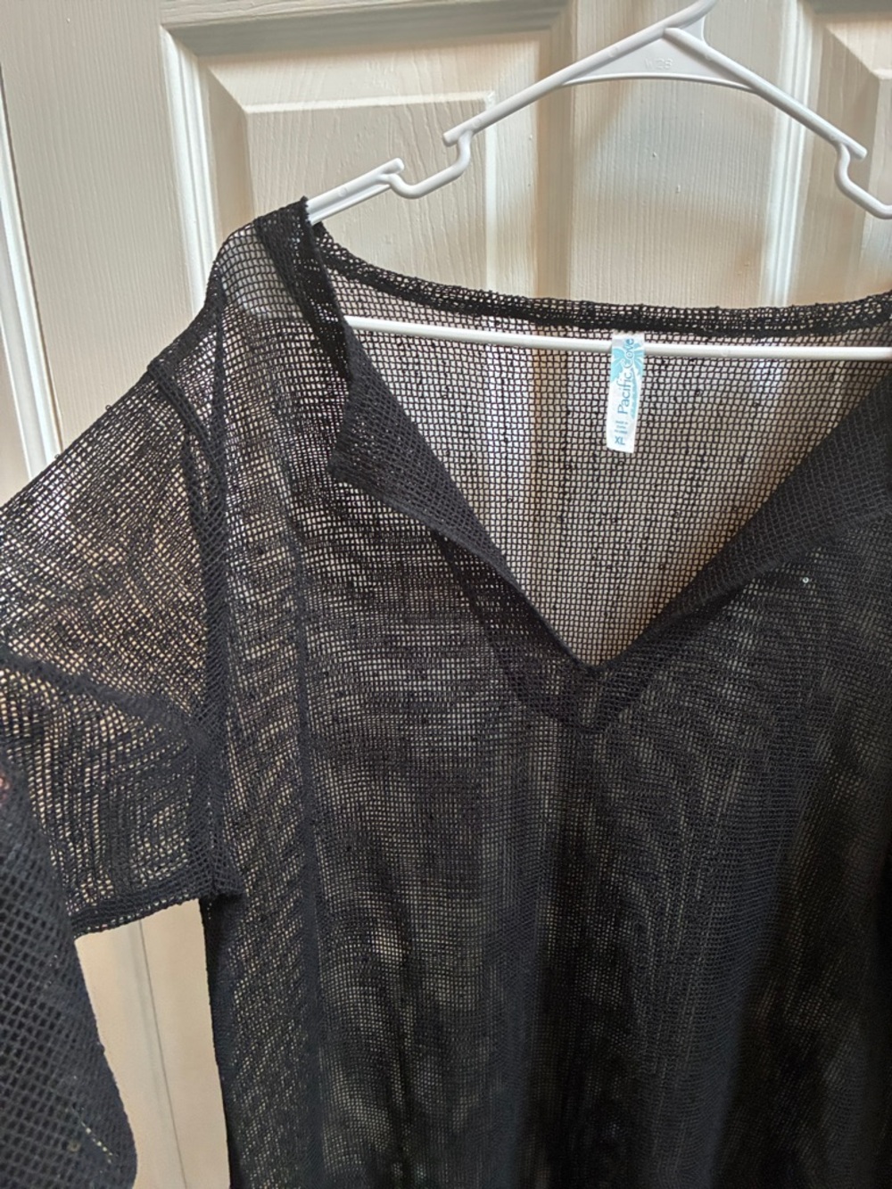 Pacific Cove Black Sheer V-Neck Mesh Swim Cover-Up sz XL - Picture 2 of 6